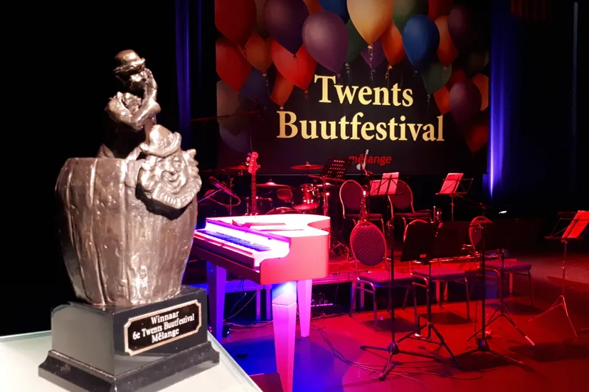 foto beeldmerk podium