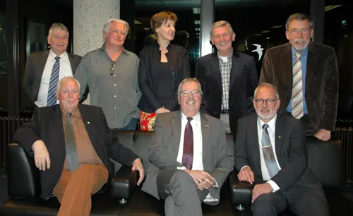 vfwlivvh4kdzvypds4xhpj95h oudraadsleden groepsfoto