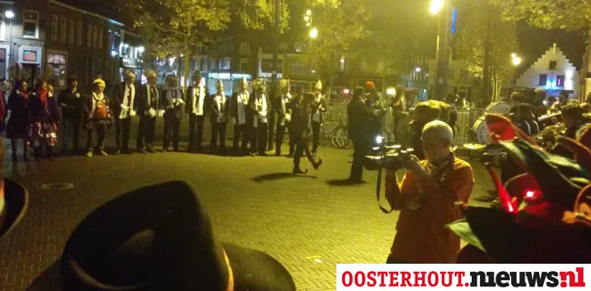 bx8ja6fzhf4qqz3prv6fmfmsj 11 11 op de markt