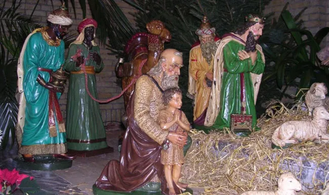 xdfi9mluuhbyeo1cadhflf4ic kerststal2