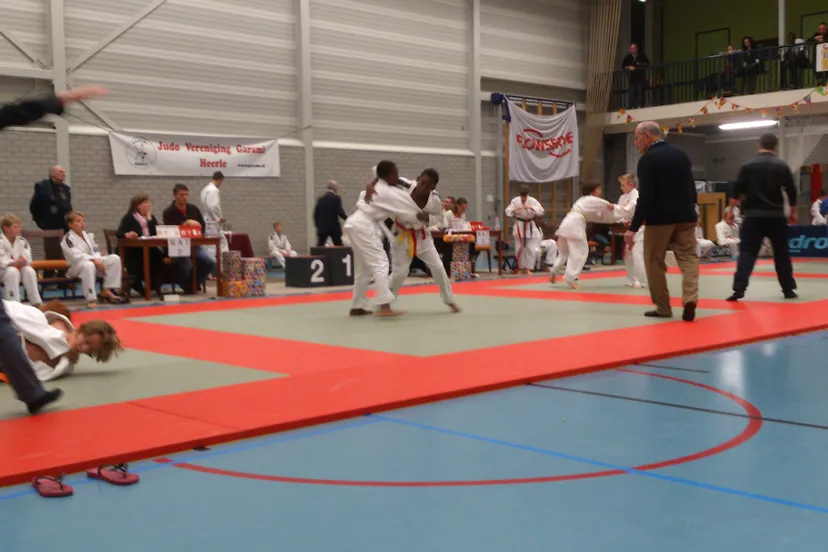 c7znwbxhbq2oyk3b3ulk4aqrl 241113 106