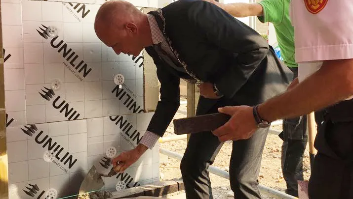 eerste steen brandweer den hout