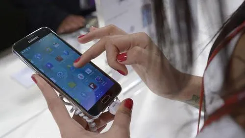 fmq0oxzg6aqx7c9lpds3cweps telefoon gsm