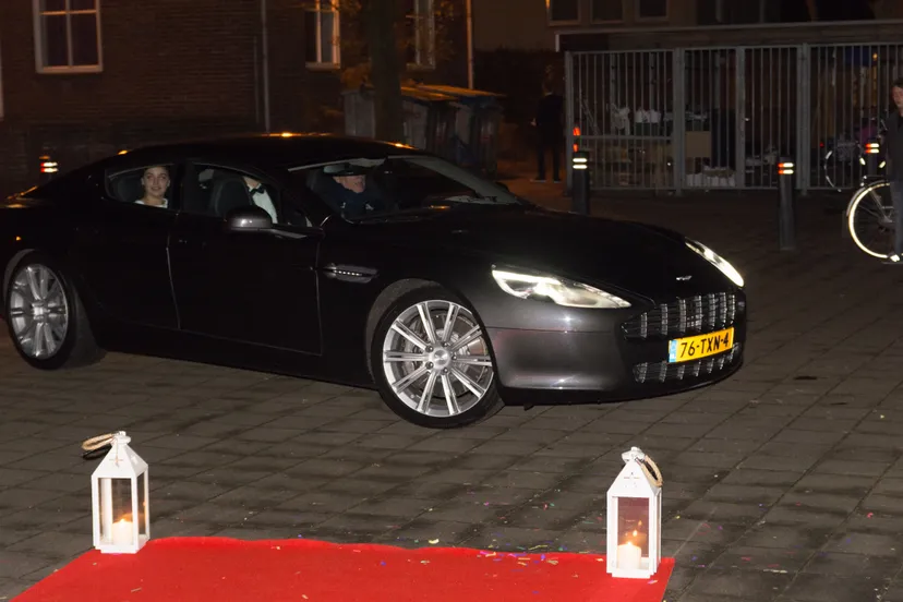 gala oelbert aankomst 89