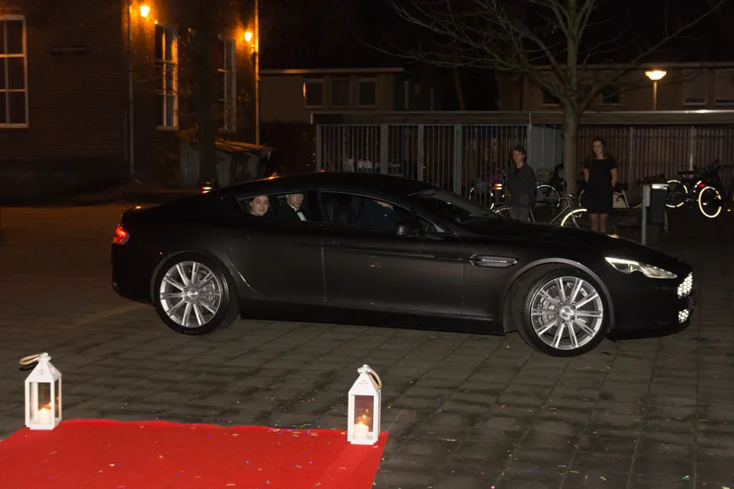 gala oelbert aankomst 90