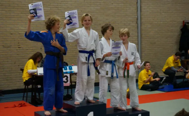 kvw0ma9s4ttgevvhthwttexag judo3010