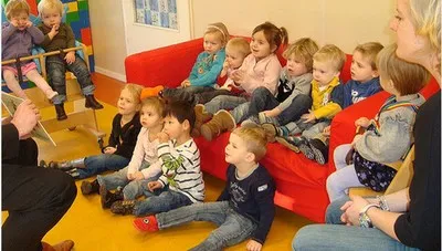 lz6807wmnp2g0wr0mo6vy4uru voorlezen uitinoosterhout