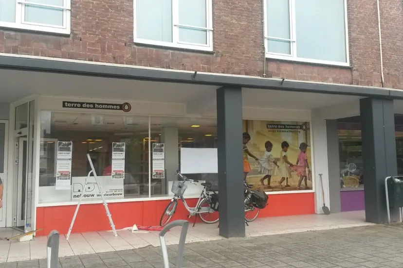 rjnpler0x3kiklqhvqnirbmhb terre des hommes