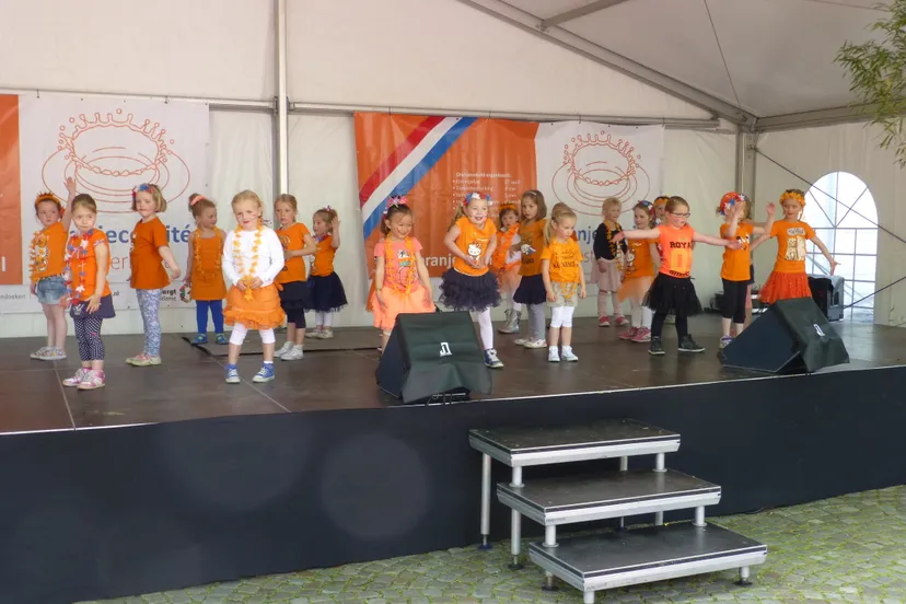 s2dwsrt5o4an7ra8l75woyph6 p1220286