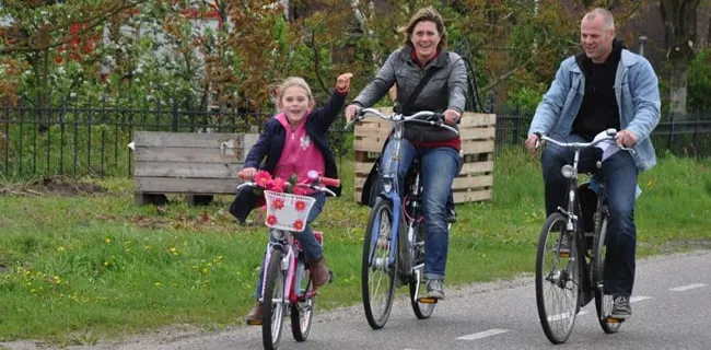 smzw4ktuf9qyur4ksa38w67kd familie fietsdag