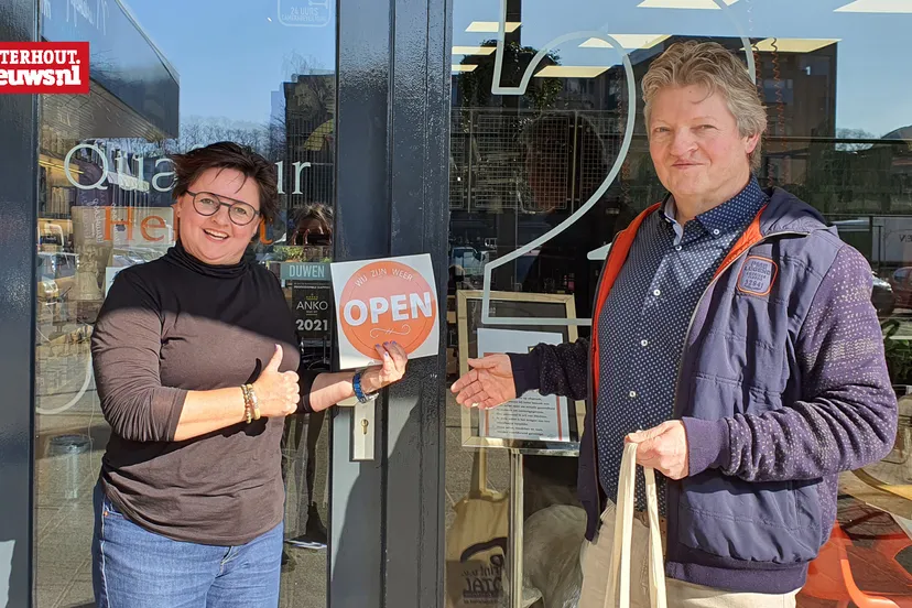 totalprint open sticker