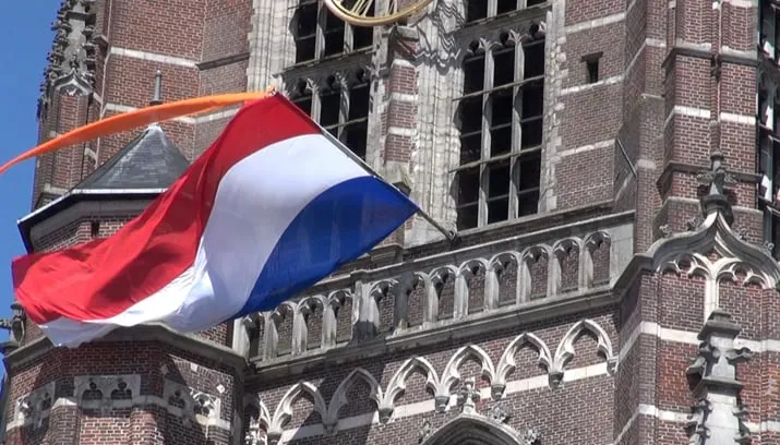 vlag op toren