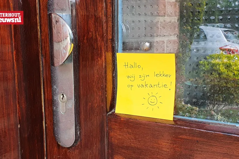 voordeur vakantie snip