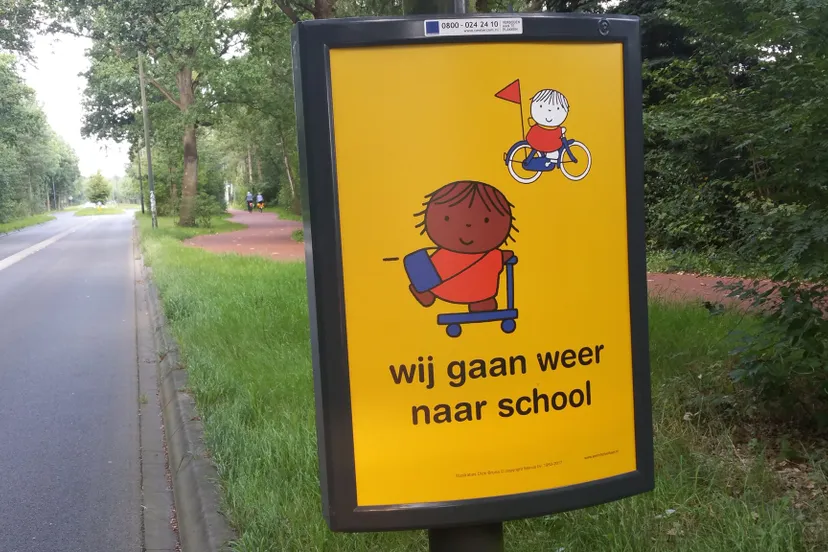 wij gaan weer naar school