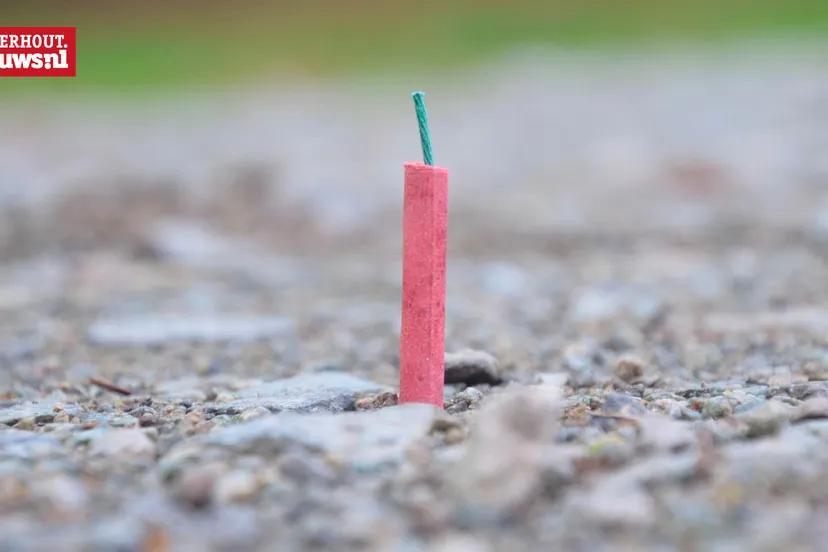 vuurwerk voetzoeker rotje