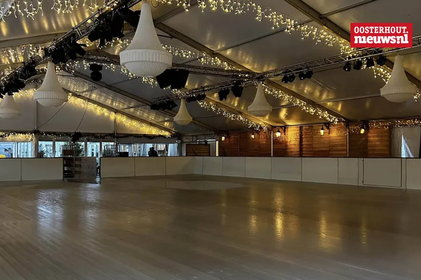 schaatsbaan ijsmarkt 2024