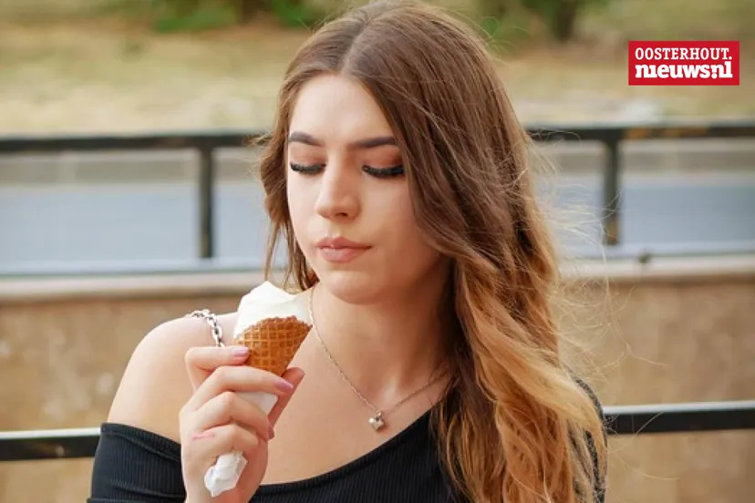 ijsje eten