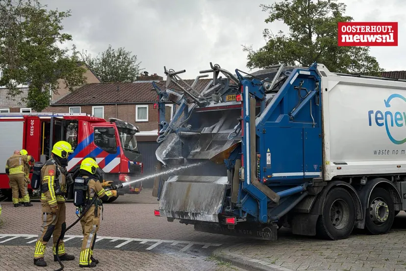 _brand vuilniswagen3