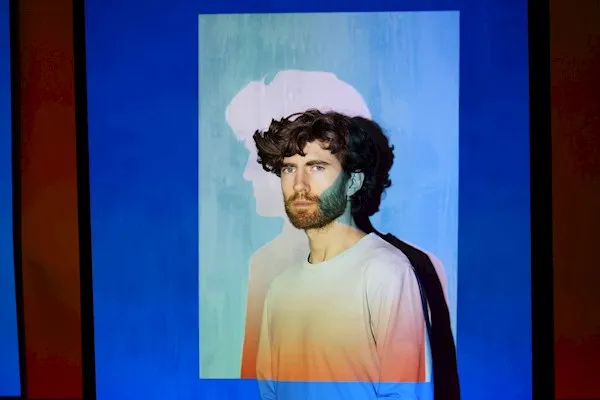 105 f901e771 5802 4b7f 9255 961db2bee526