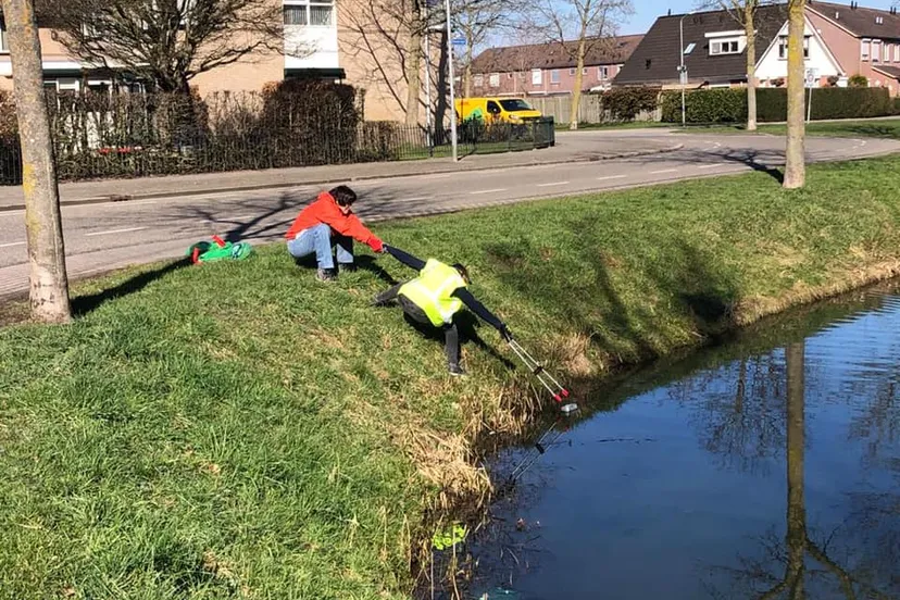 1205ac150c384b9381ac61b976fffa59 1