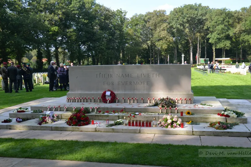 19 09 2021 begraafplaats dm van hellesem agenda scaled