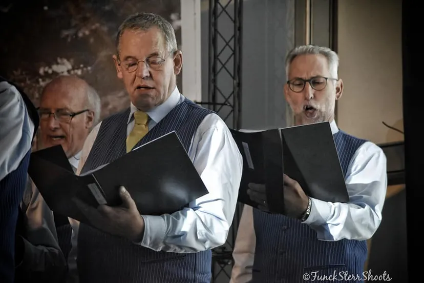 72298223 2458584884376899 5914145472393510912 n