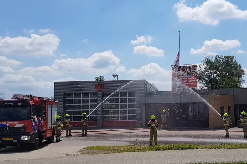 eerbetoon brandweer