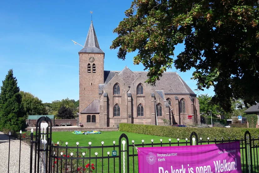 foto de kerk is open