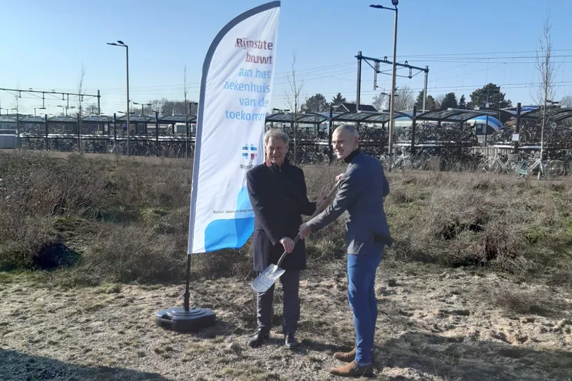 persfoto hoofdlijnenakkoord