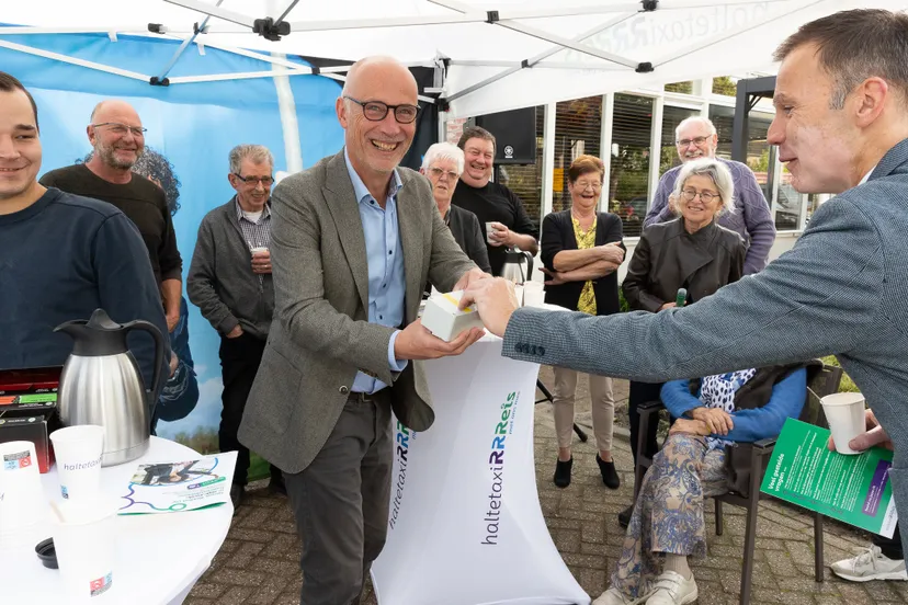 pf1 janvangalen 29102022 onthulling