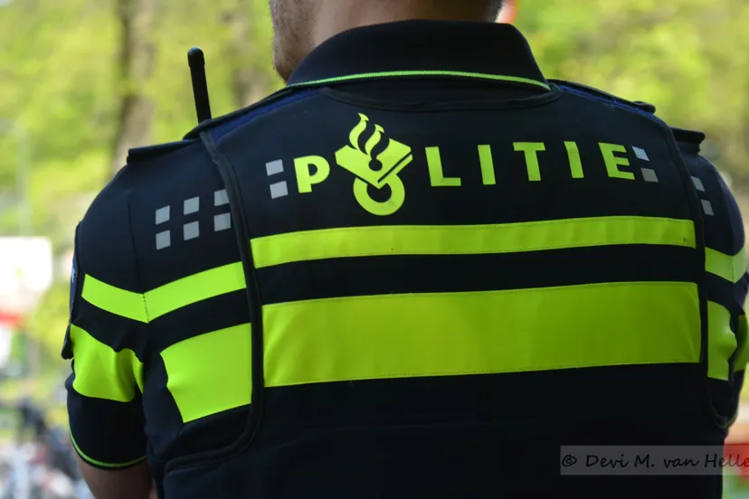 politie mei 2023 dm van hellesem 1