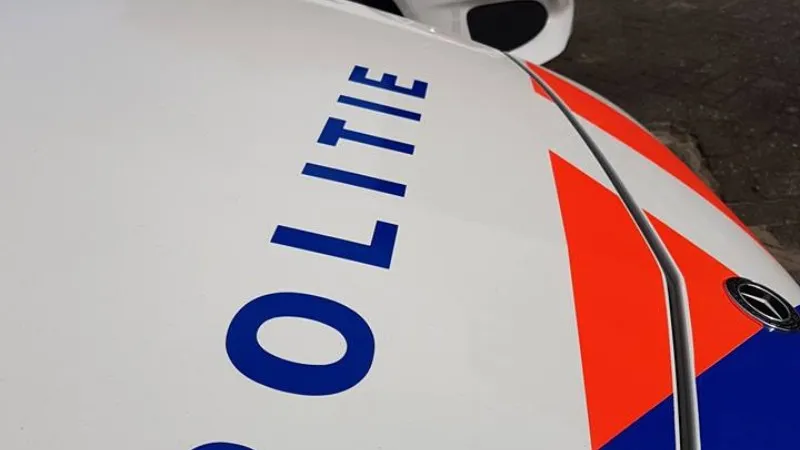 politieautos op rij