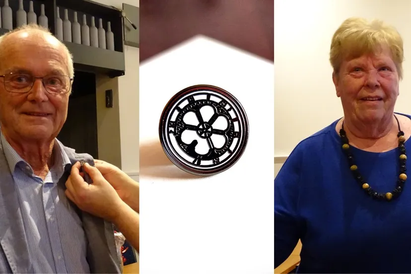 rien en grada met hkd erespeld