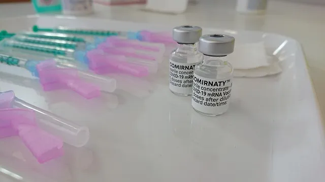 vaccination 6105933 640