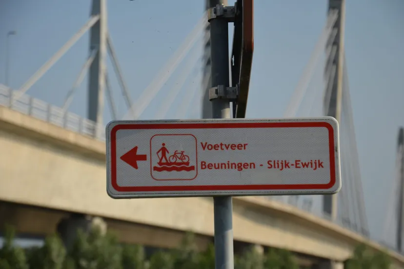 voetveer beuningen slijk ewijk dm van hellesem 1 scaled