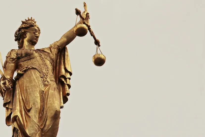 vrouwe justicia pixel2013 pixabay