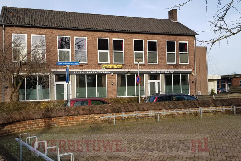 zalencentrum onder de toren