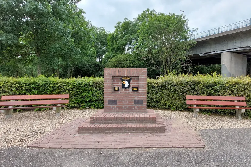 monument 101 airborne divisie