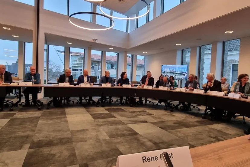 whatsapp image 2025 02 19 at 093007