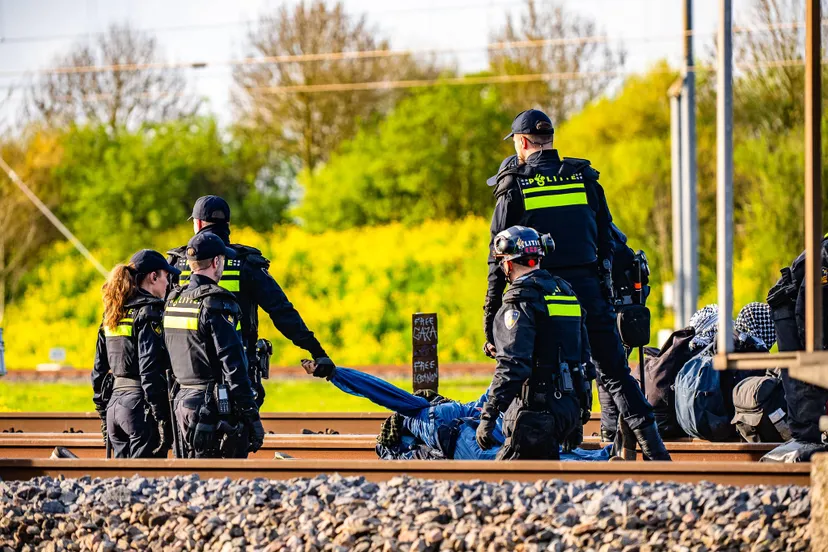 10-04 ME inzet spoor