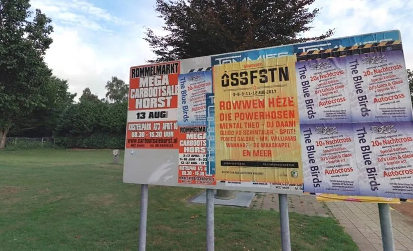 aanplakbord poster gemeente