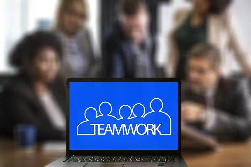 team 3420926 1280 1