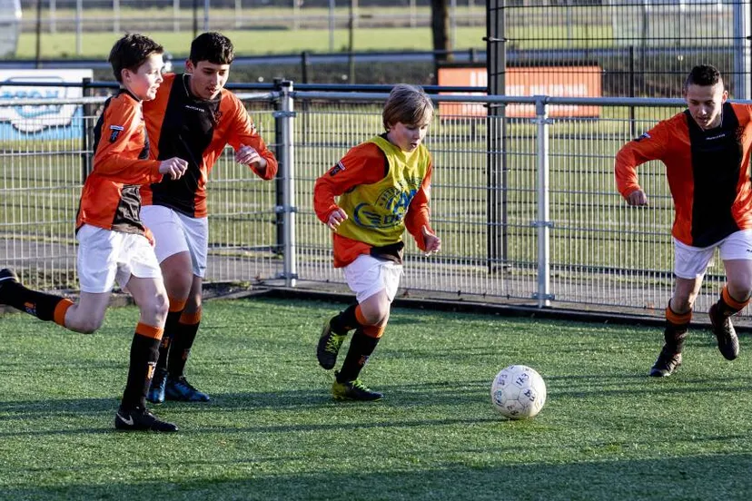 1370 voetbal kanjers 2002171658250100 al