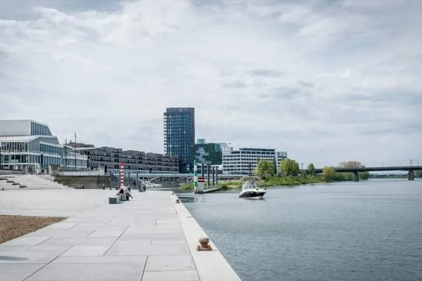 1280 lage loswal peter van riet