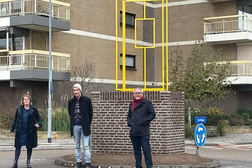 1460 opening kunstwerk aan de maas