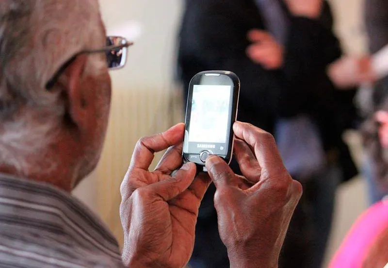 1483374936ancianos tecnologia