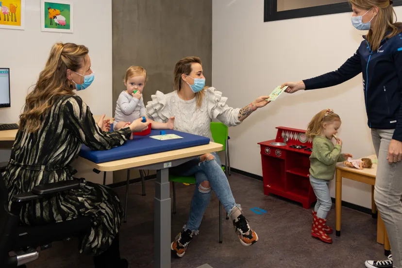 1526 0005hr robweijersfotografie venlofit boekje