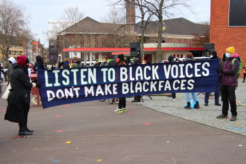 1605964553745 e8y8ecaa1