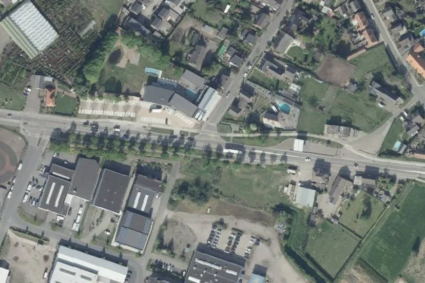 244 wegwerkzaamheden lomm