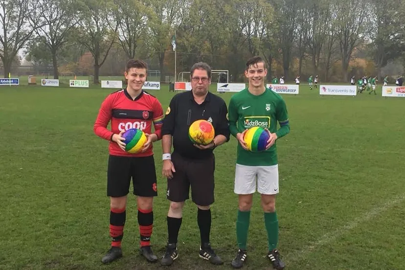 369 week van respect1